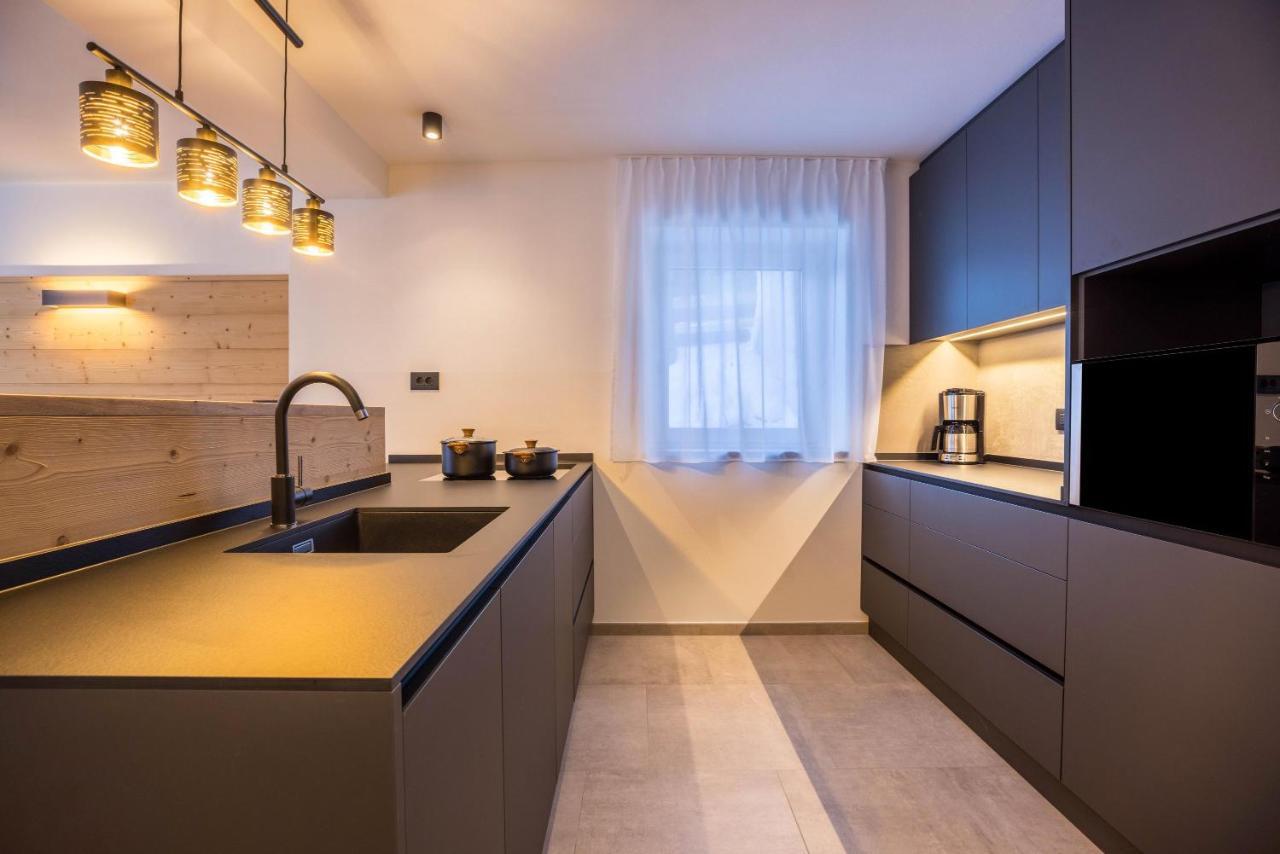 Apartments Armeri Black Dolomites San Vigilio Di Marebbe Exterior foto