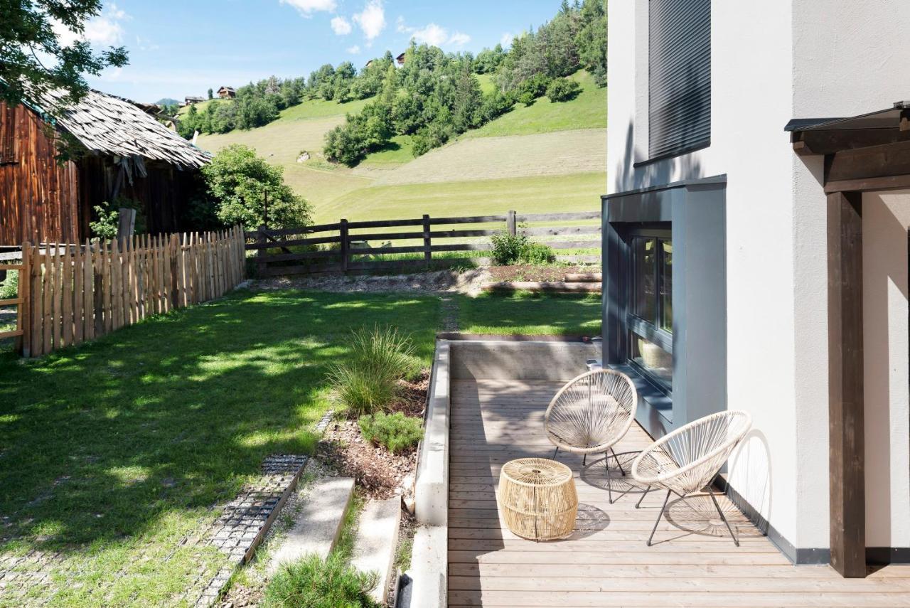 Apartments Armeri Black Dolomites San Vigilio Di Marebbe Exterior foto